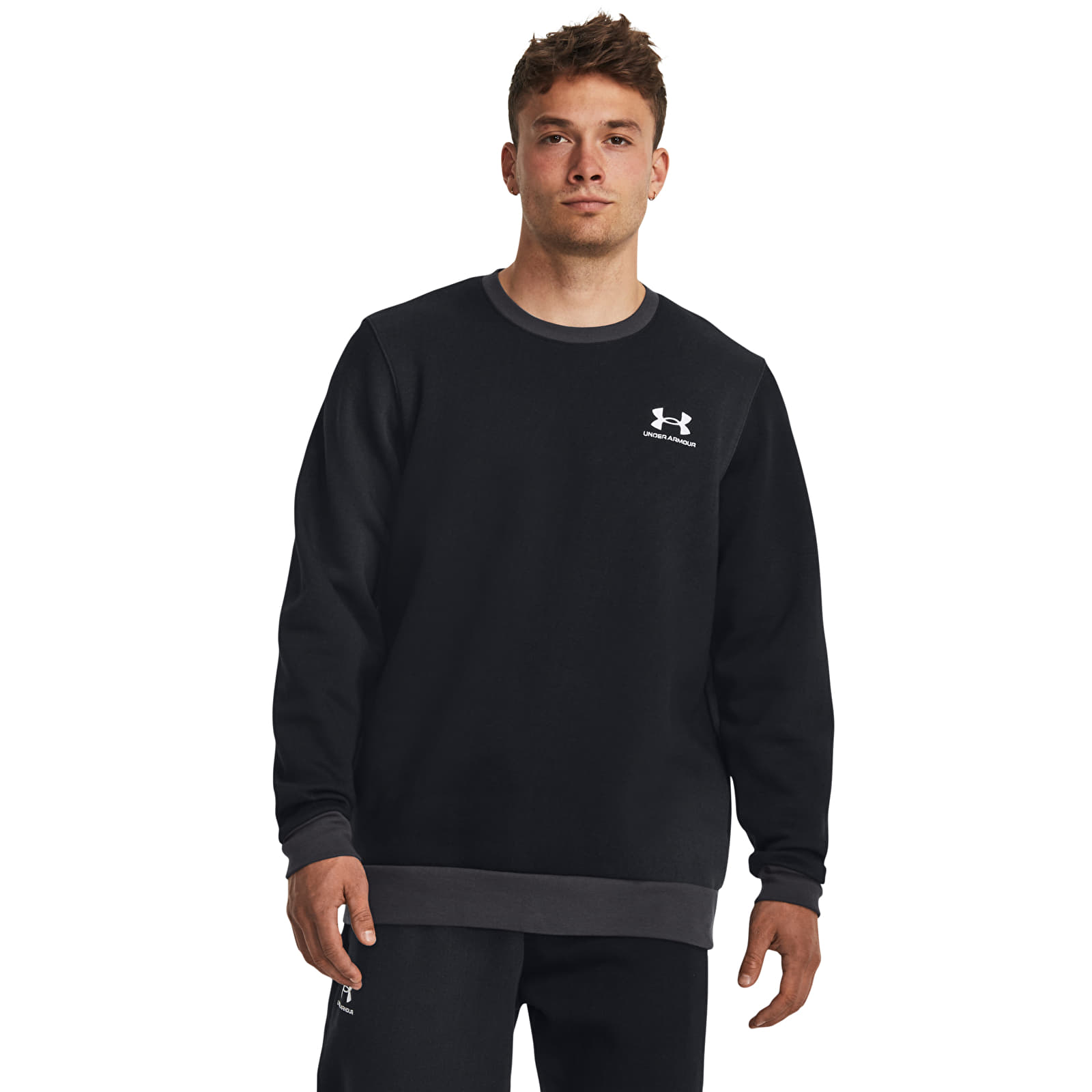 Hoodies and sweatshirts  Under Armour Essential Flc Novelty Crw Black