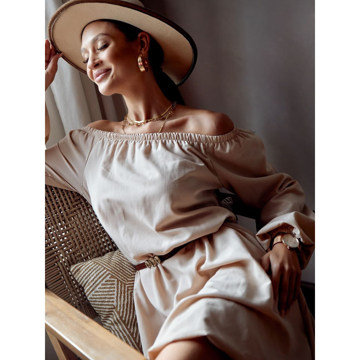 Dresses Fasardi model 183794 Beige