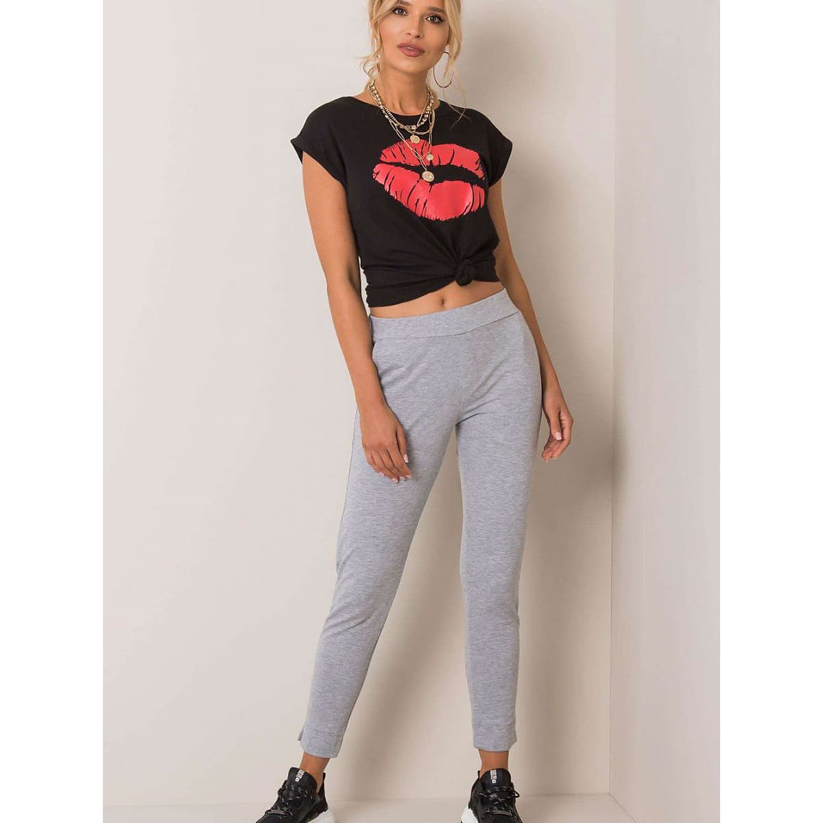 Sweatpants BFG model 166241 Grey
