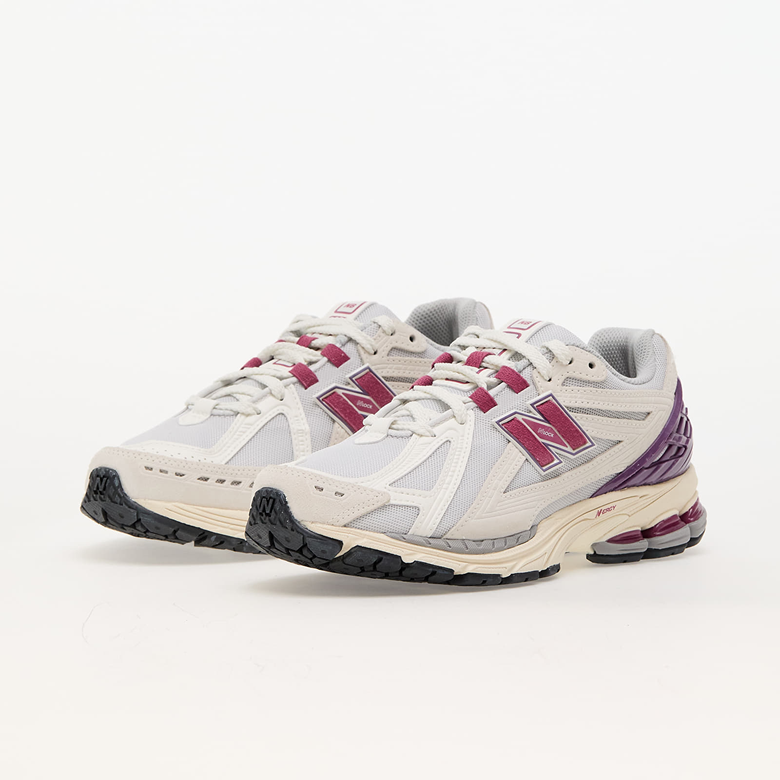 Men s sneakers and shoes New Balance 1906 Sea Salt Queens