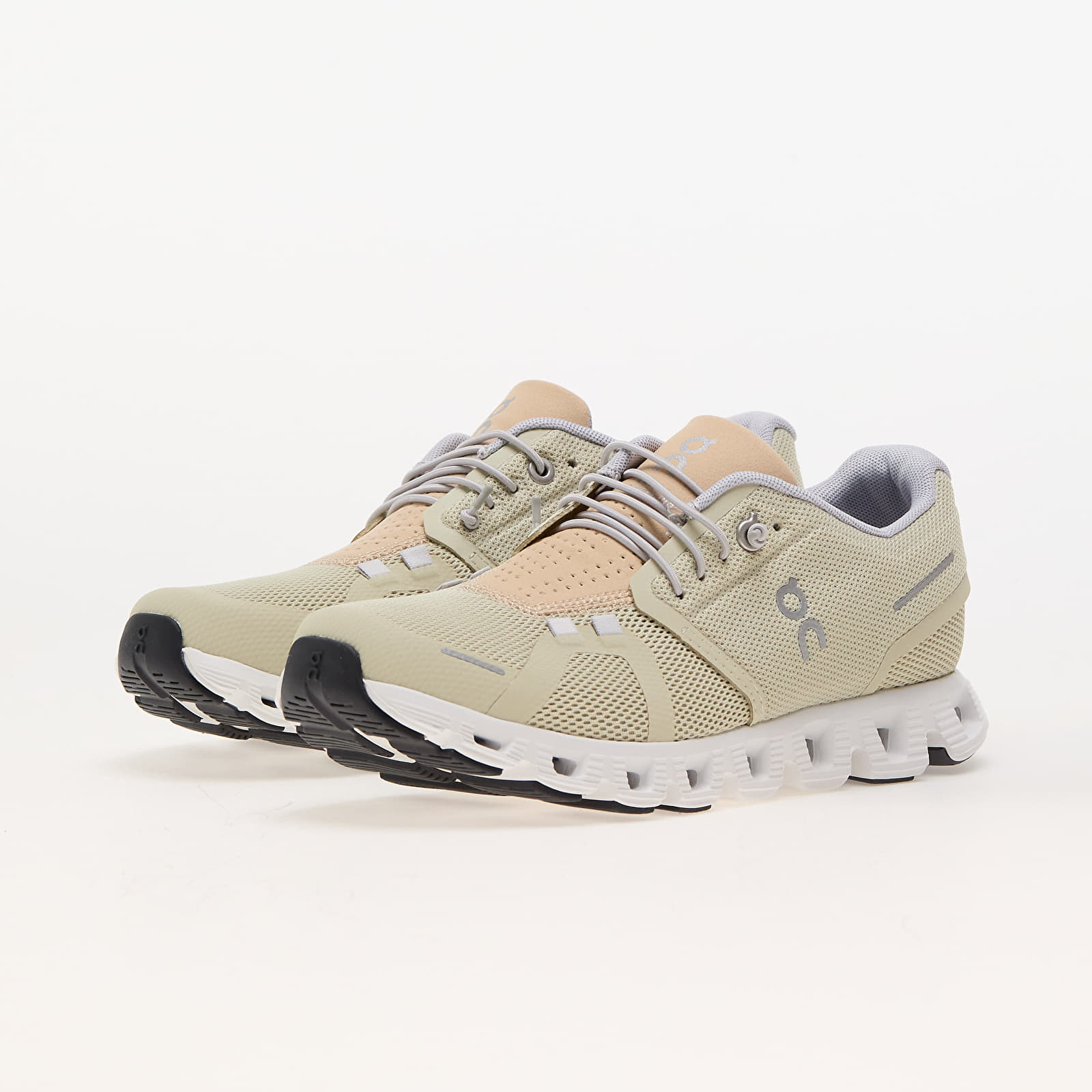 Women's sneakers and shoes On W Cloud 5 Haze/ Sand