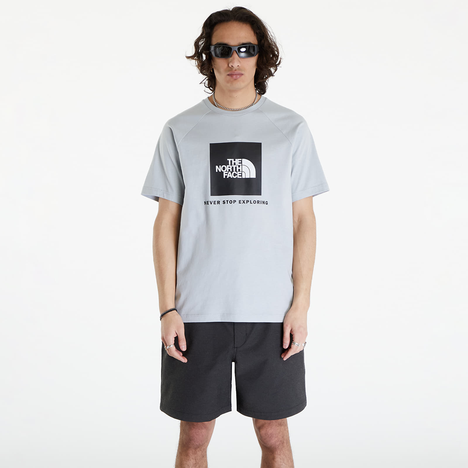 T-shirts The North Face Raglan Redbox Tee High Rise Grey