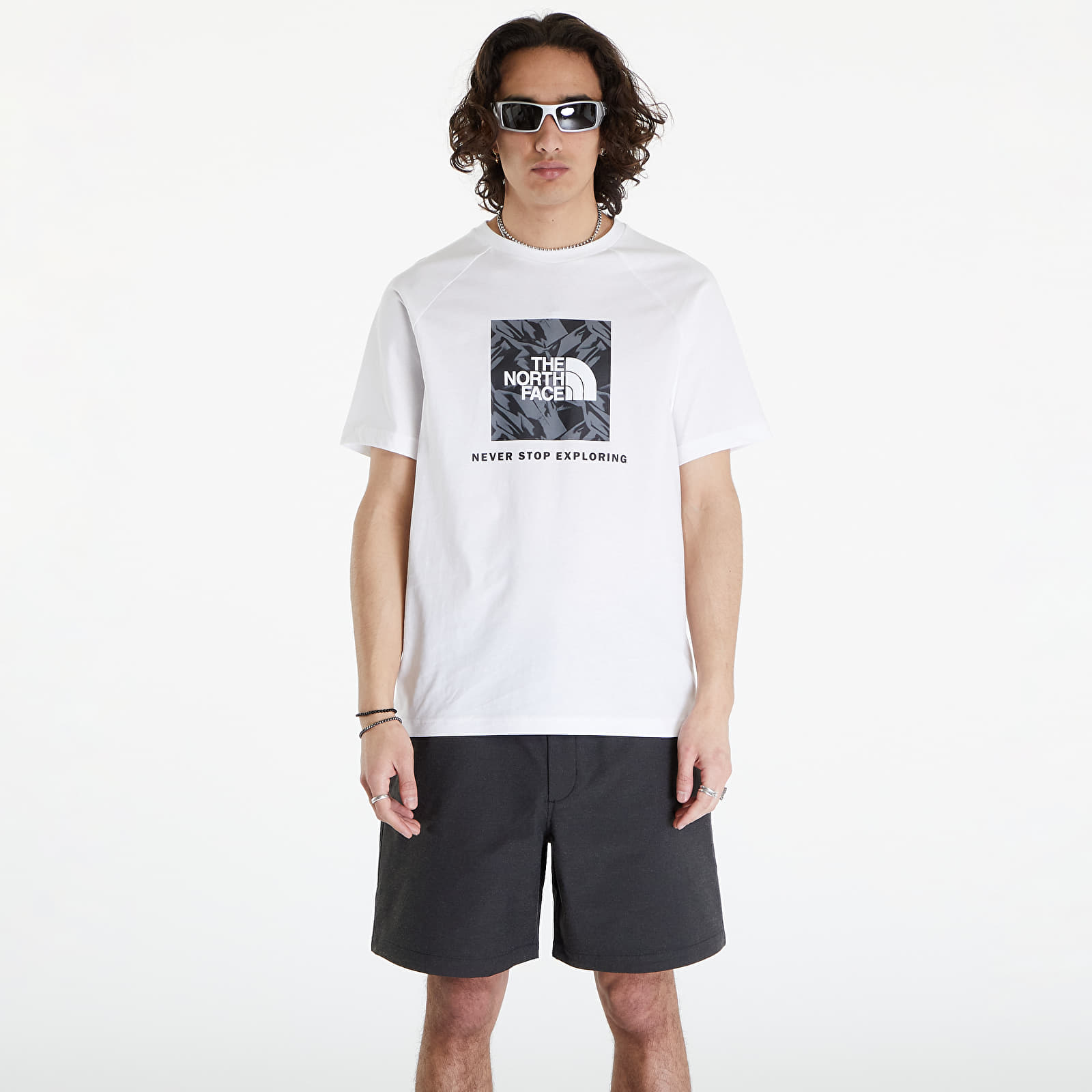 Marškinėliai The North Face Raglan Redbox Tee TNF White