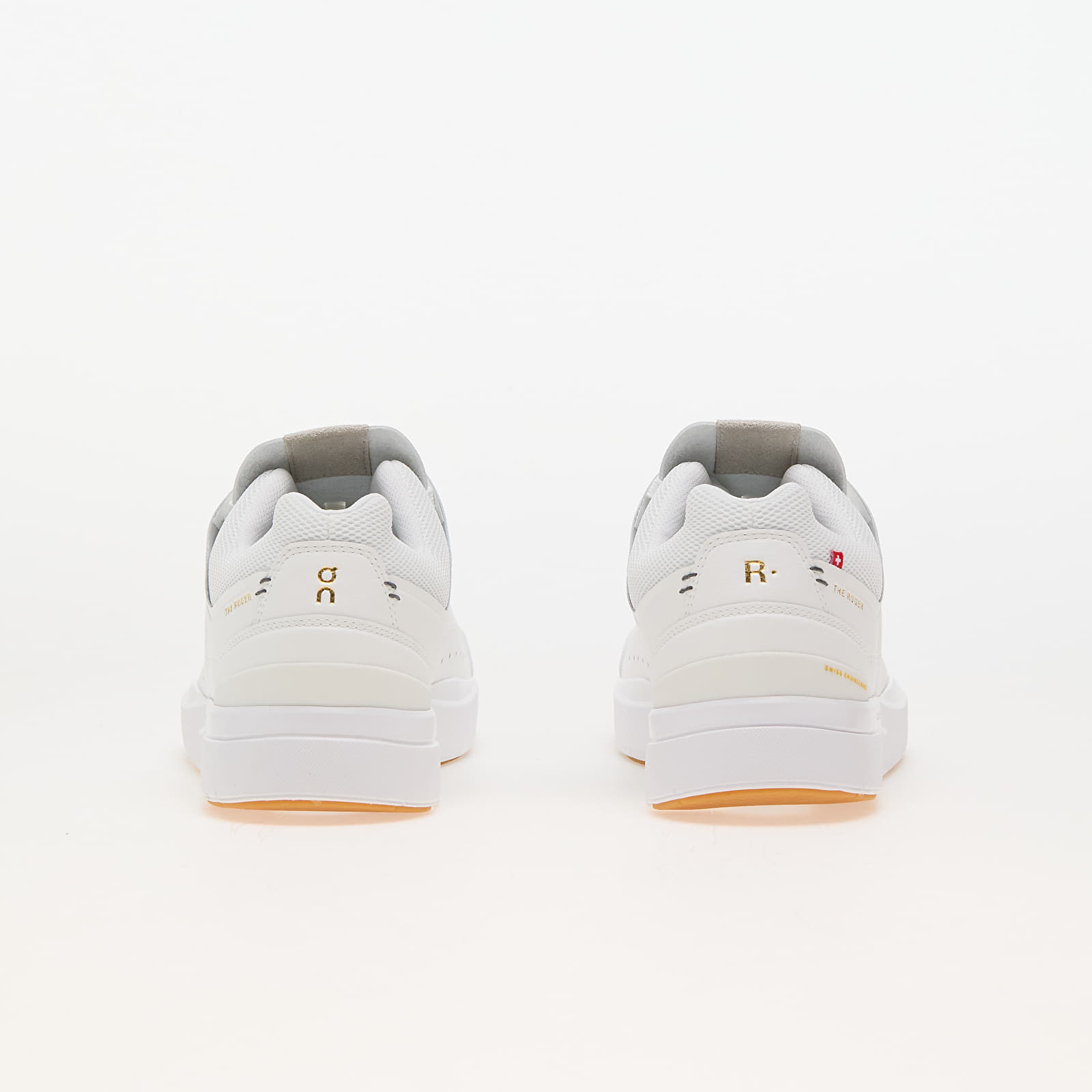 Meeste tossud ja kingad On M The Roger Centre Court White/ Gum