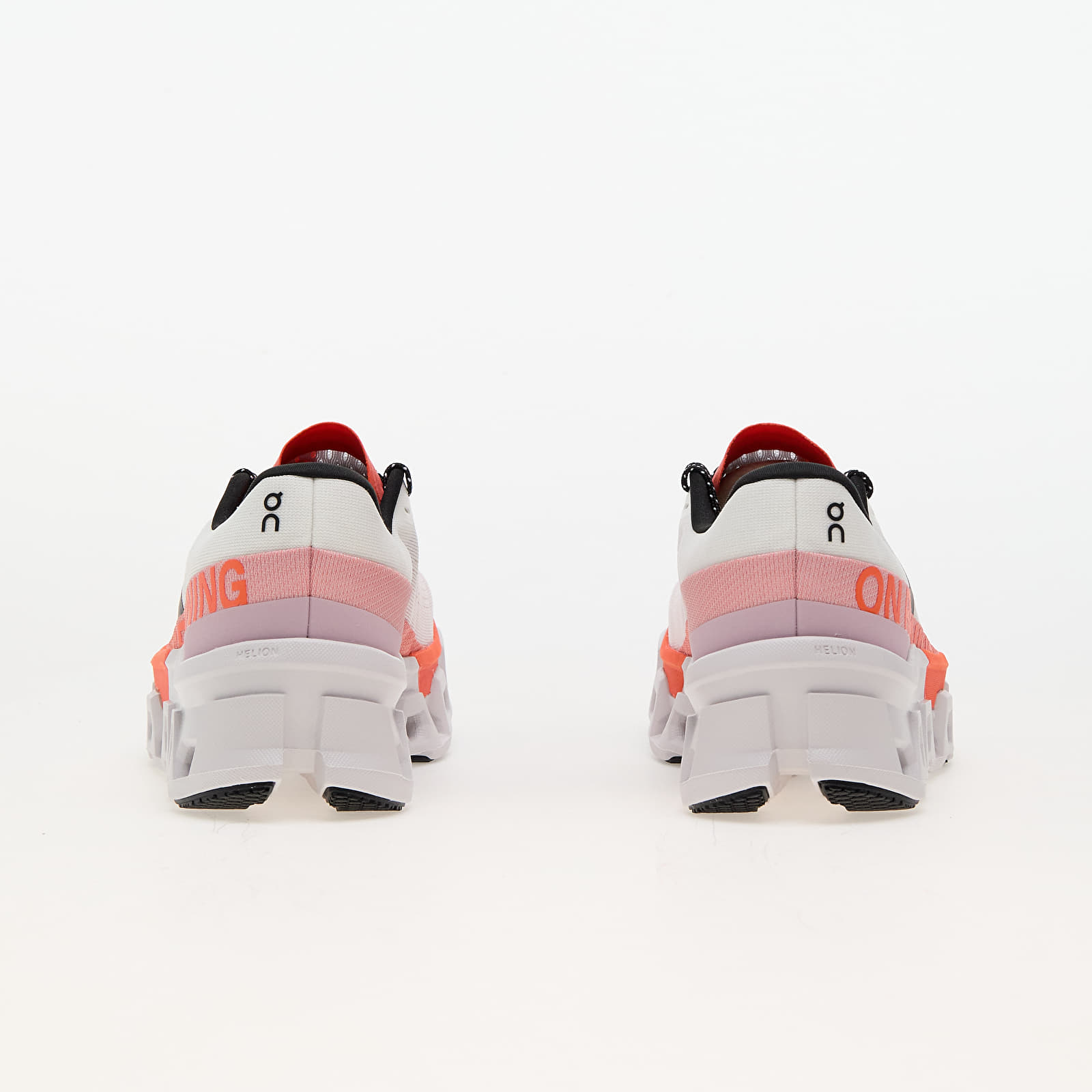 Sneakers og sko til kvinder On W Cloudmonster 2 Undyed/ Flame