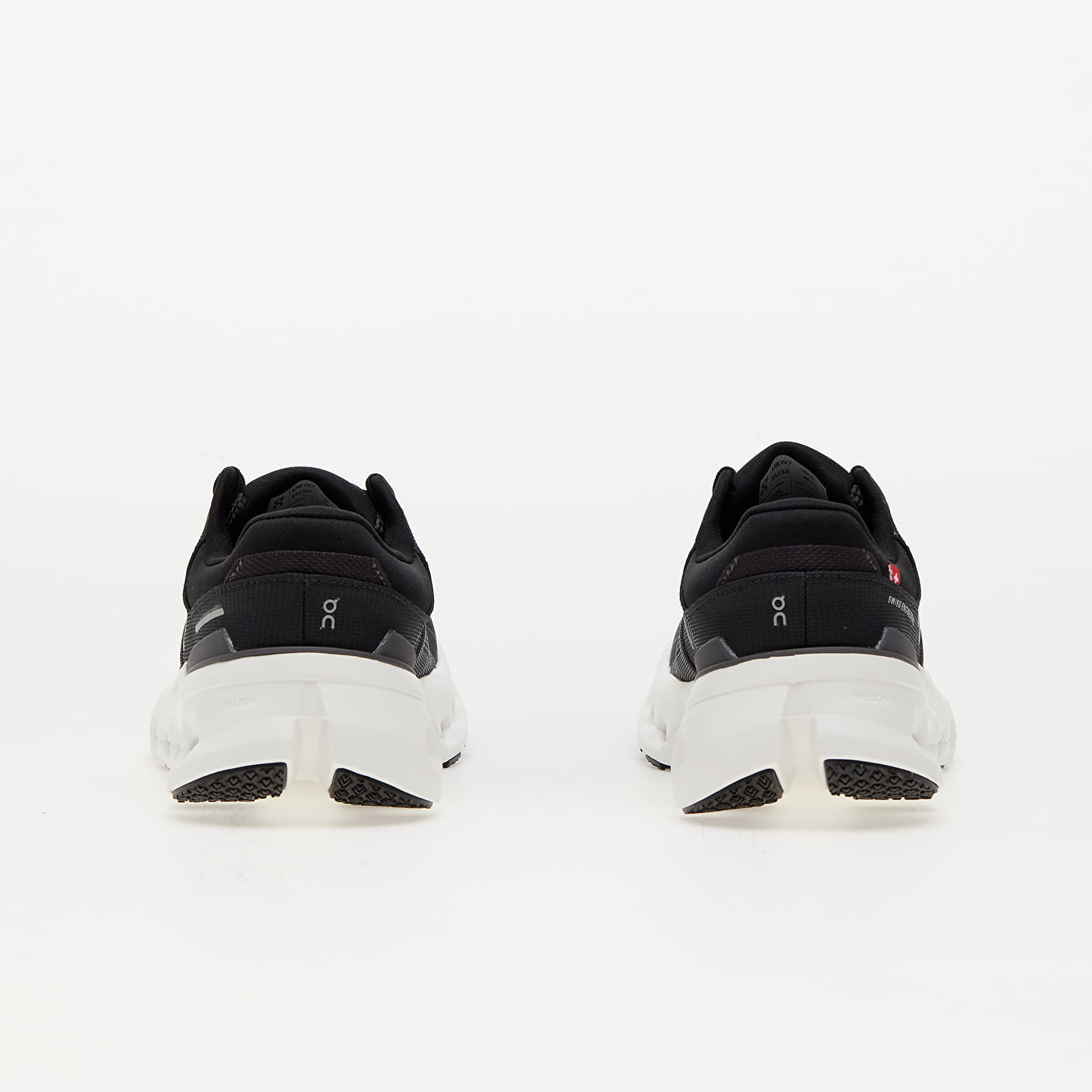On Sneakers On W Cloudrunner 2 Eclipse/ Black EUR 38.5 - 5