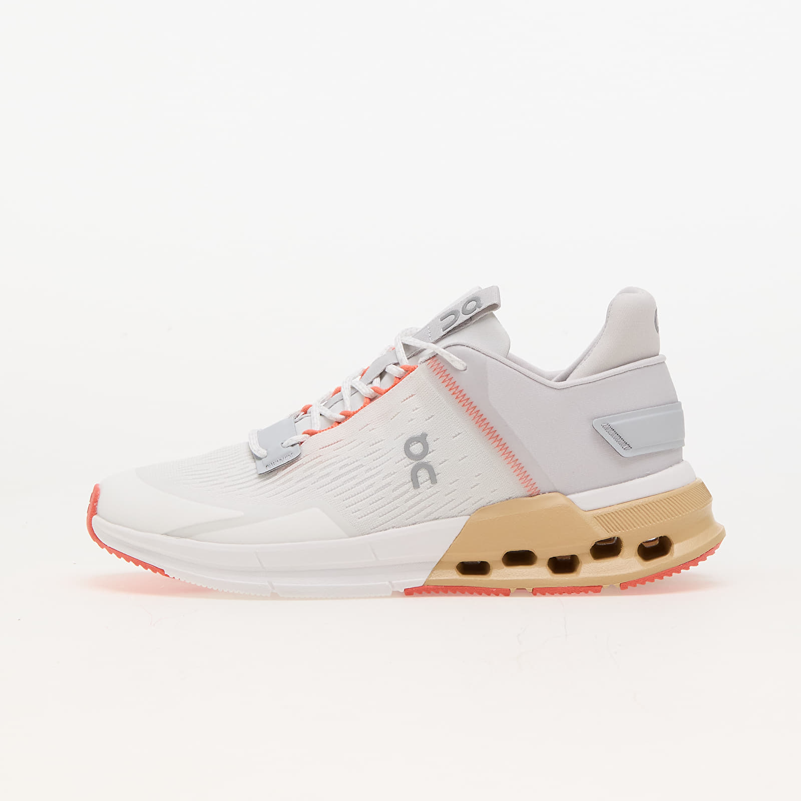 Women's sneakers and shoes On W Cloudnova Flux Undyed-White/ Savannah