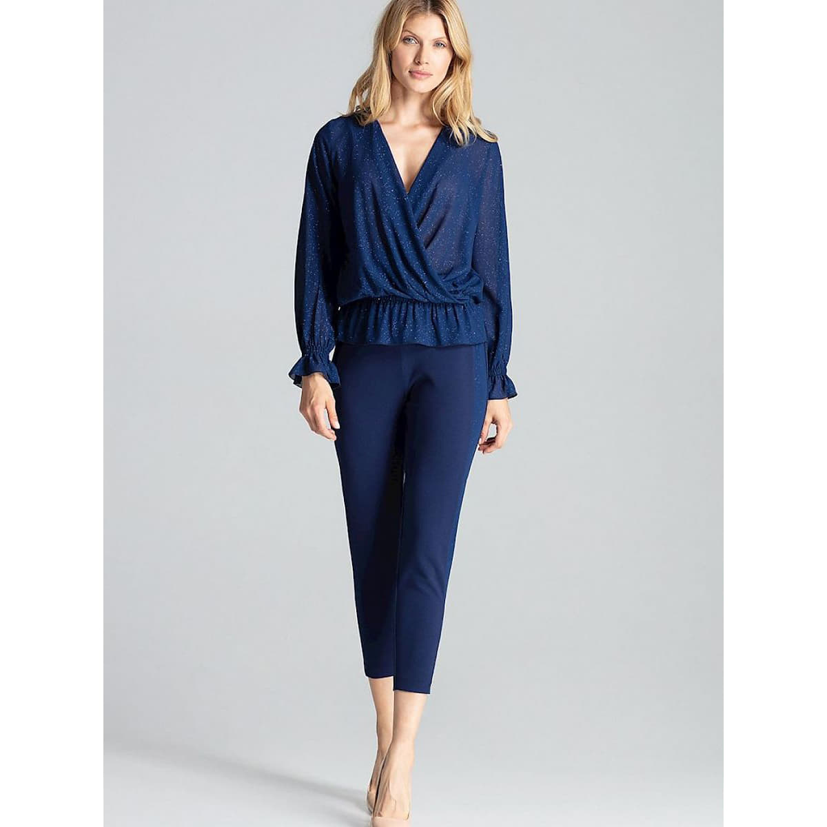 Suit model 197338 Figl