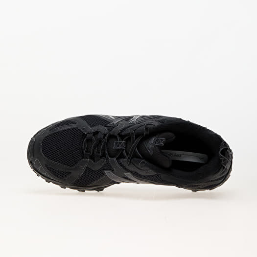 New Balance 610