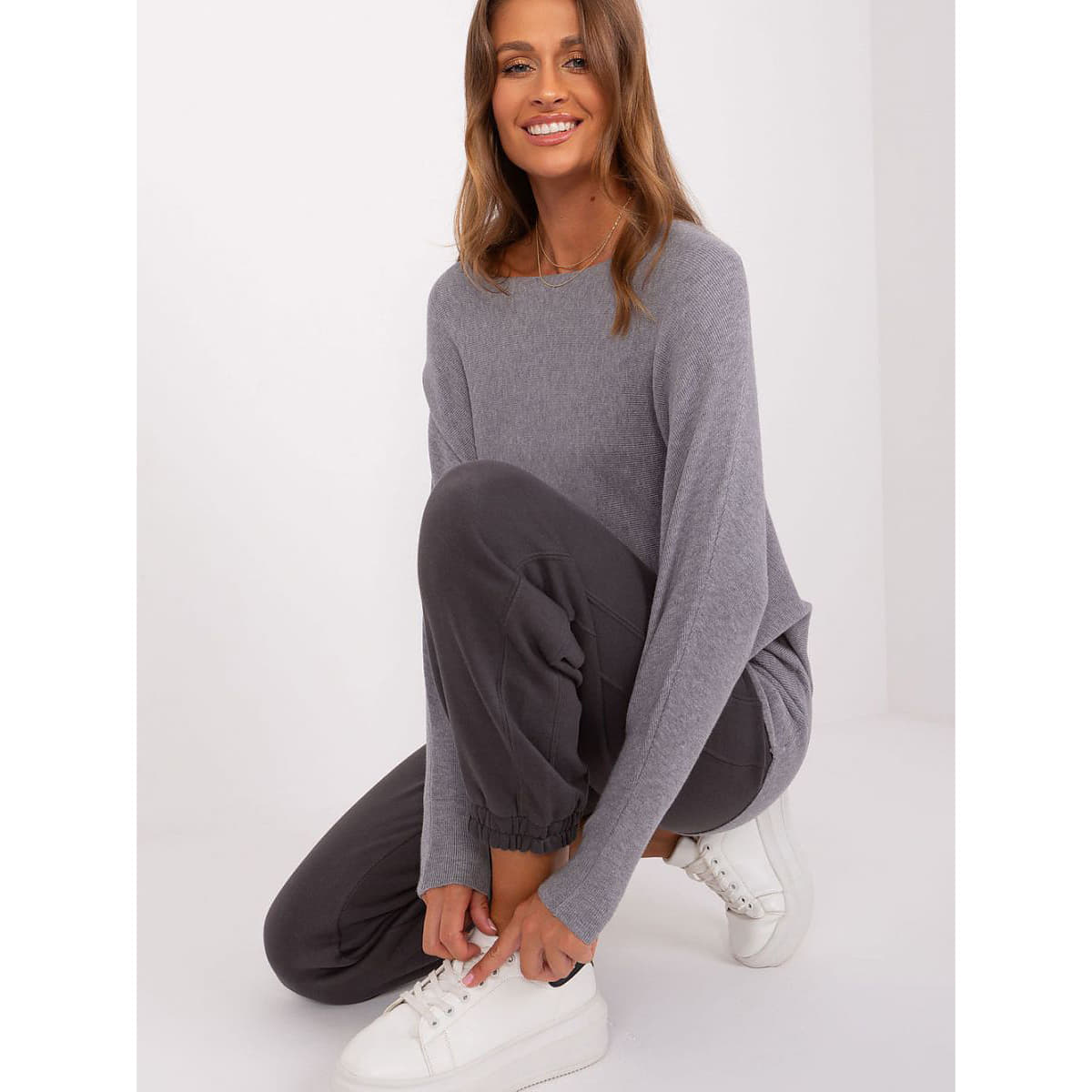 Sweaters Factory Price model 189705 Grey