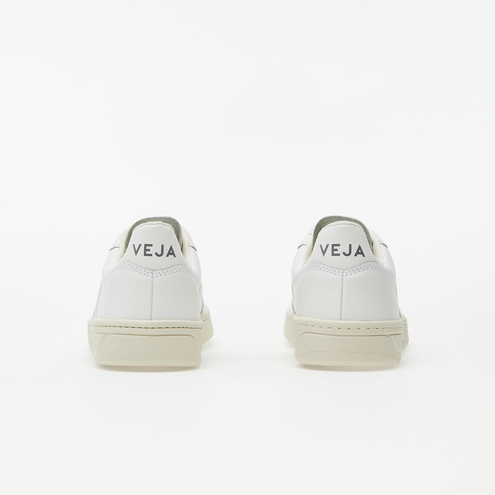 Women's sneakers and shoes Veja W V-10 Open White