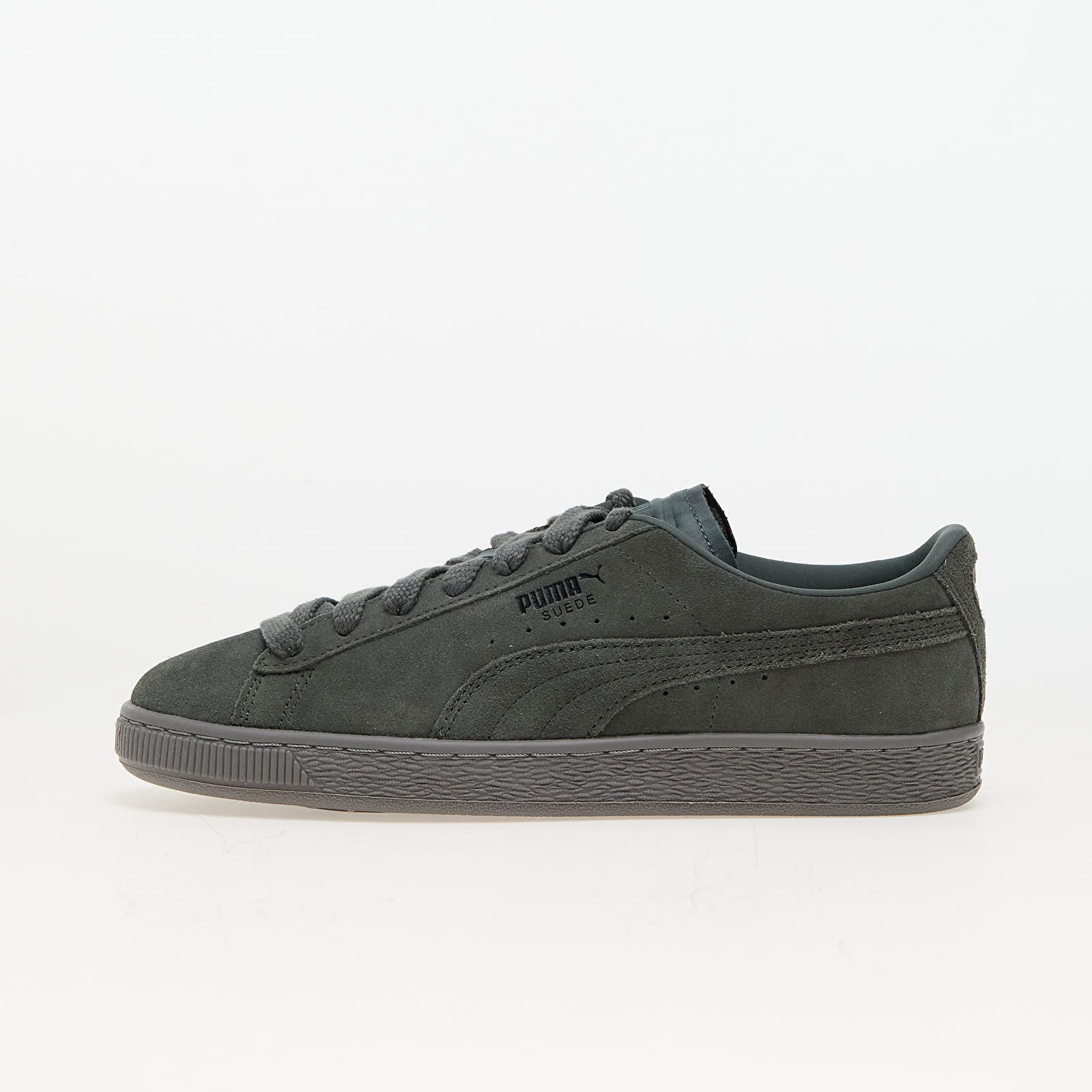 Men s sneakers and shoes Puma Suede Lux Gray Queens