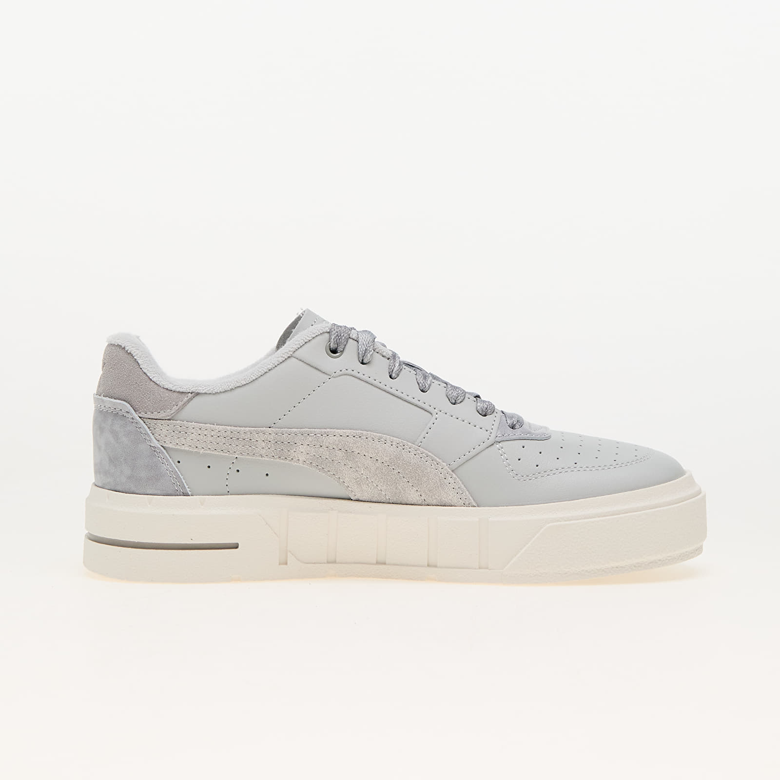 Women's sneakers and shoes Puma Puma Cali Court Retreat Yourself Wns Gray