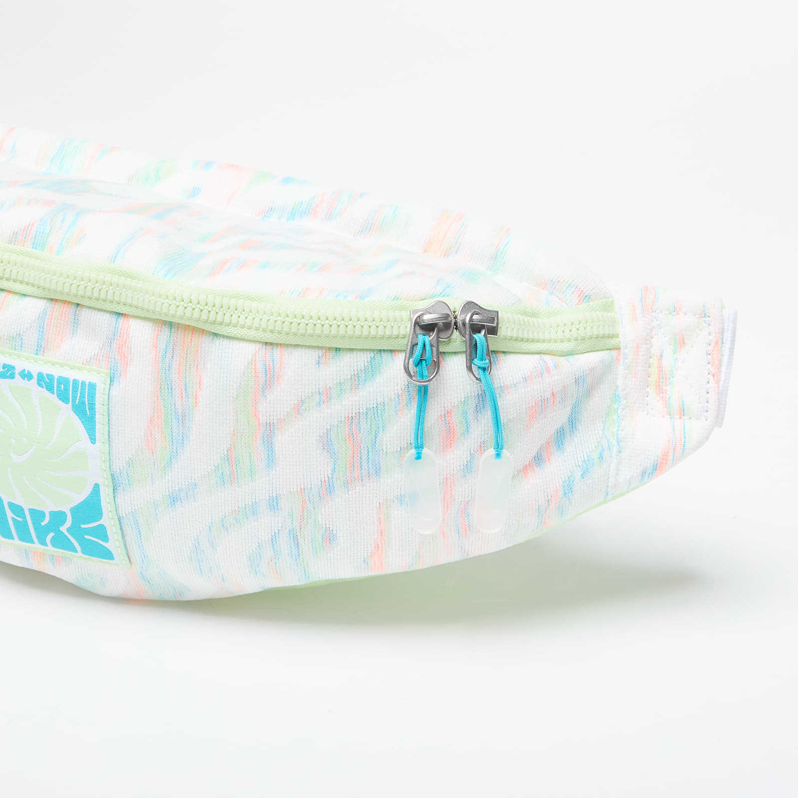 Ľadvinky Nike Heritage Fanny Pack White/ Barely Volt/ Dusty Cactus