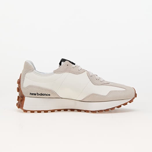 New Balance 327