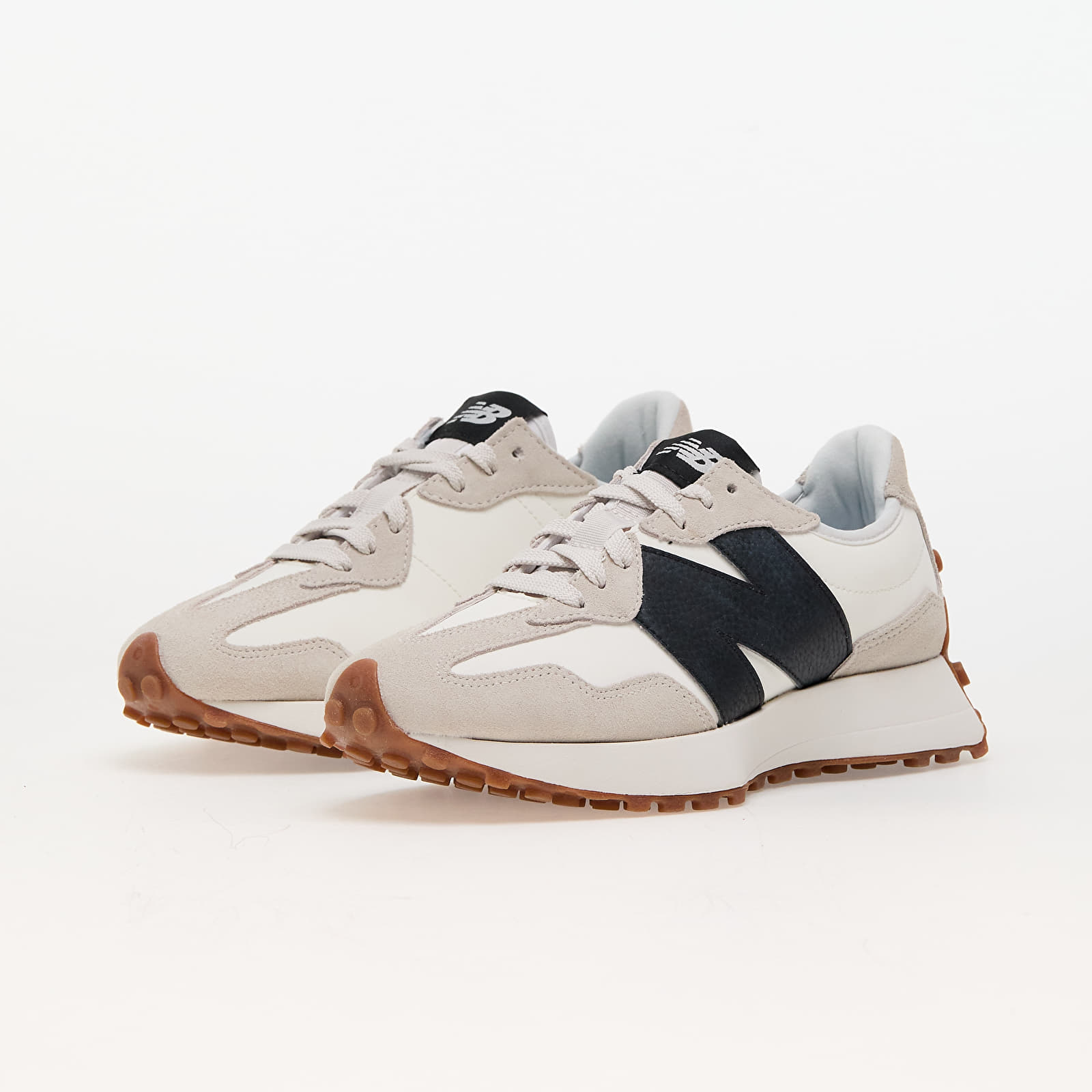 Sneakers und Schuhe für Frauen New Balance 327 Moonbeam