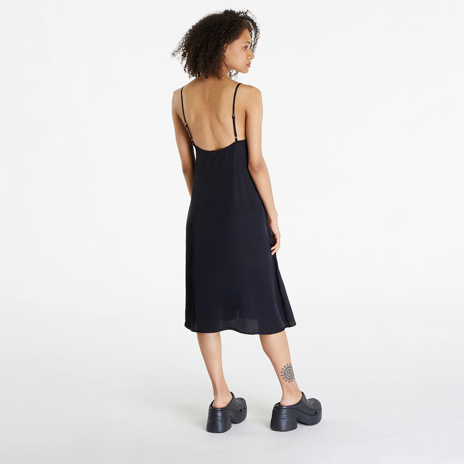 Kleidid Urban Classics Ladies Viscose Satin Slip Dress Black