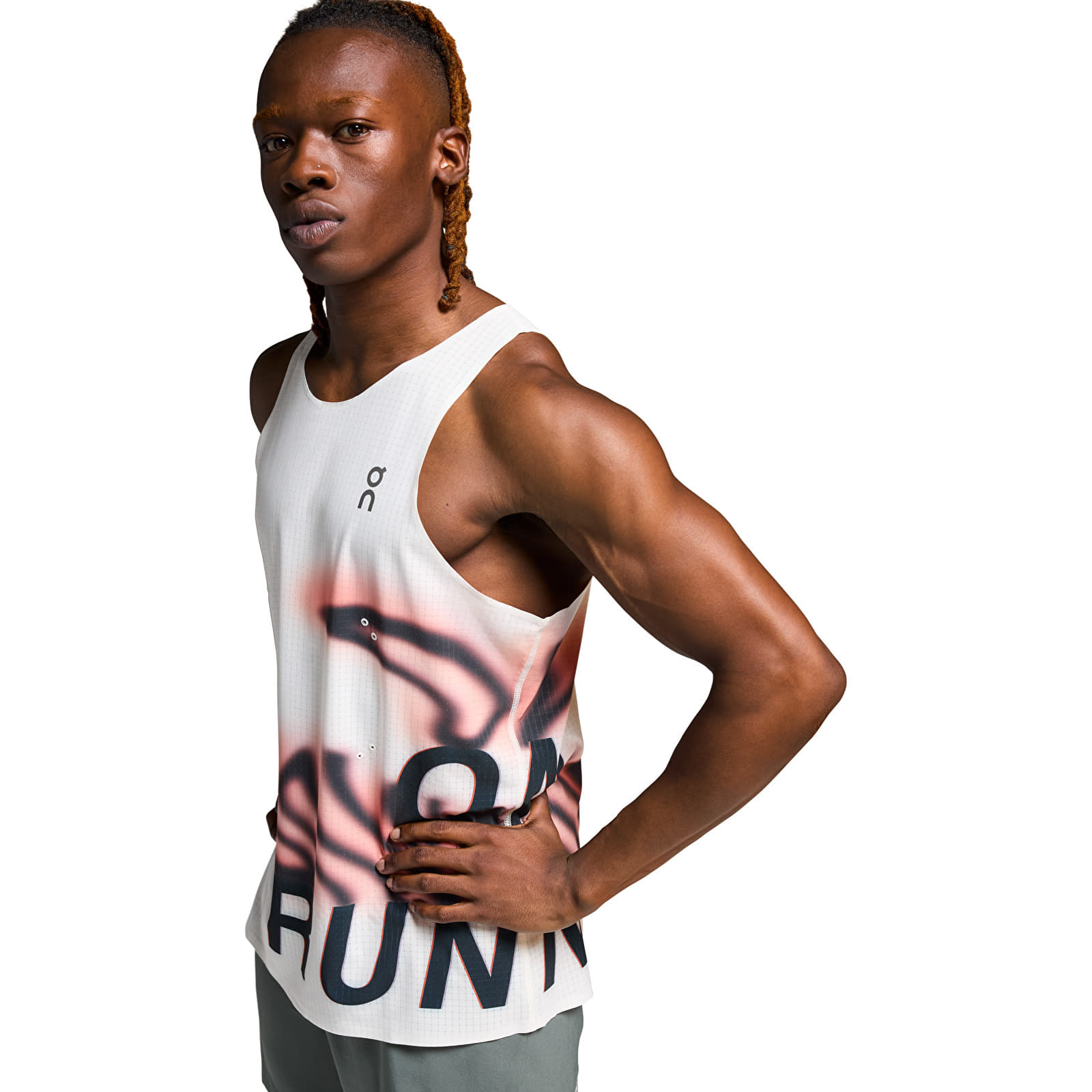 Maiouri On Pace Tank Undyed-White