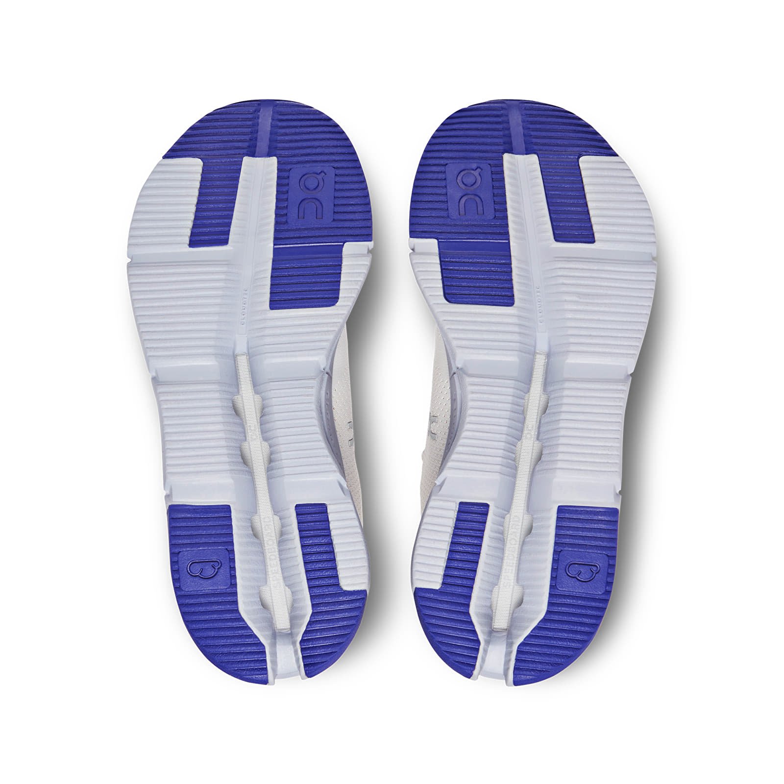Women's sneakers and shoes On W Cloudnova Undyed-White/ Heather
