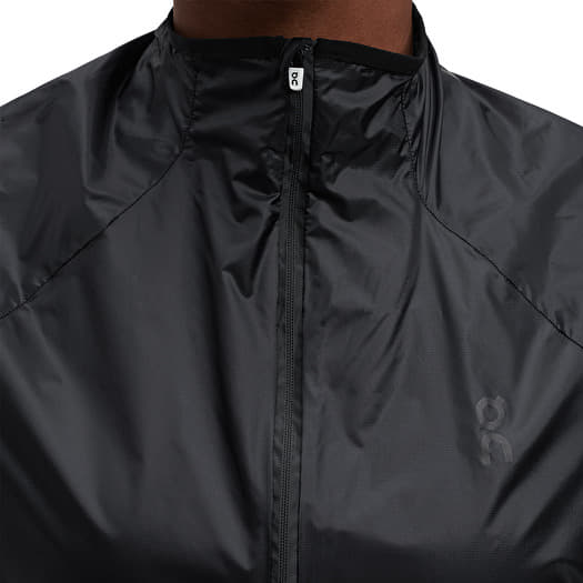 On Zero Jacket Black | Queens
