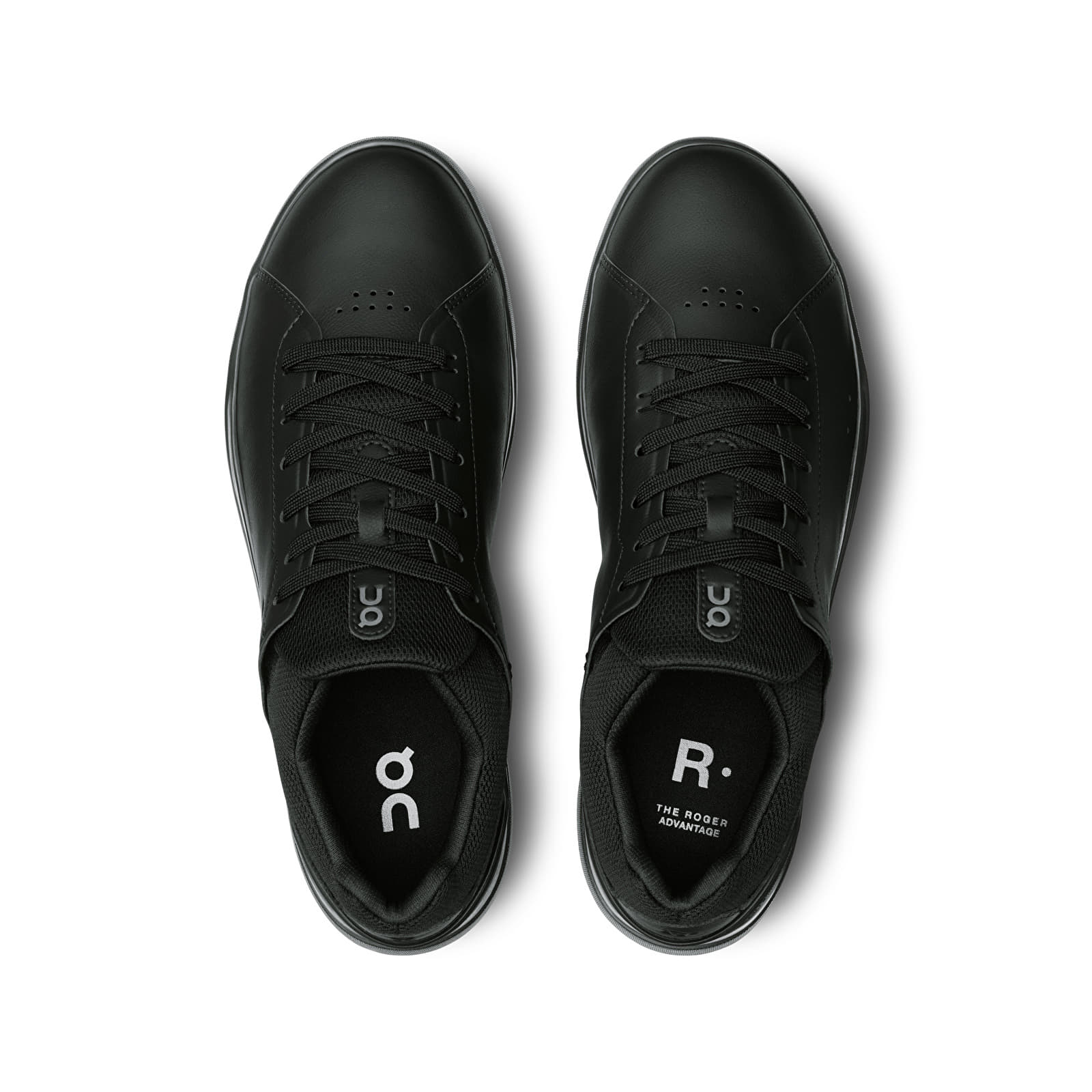 Baskets et chaussures pour hommes On M The Roger Advantage All Black Queens