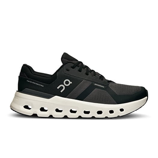 On M Cloudrunner 2 Wide Eclipse/ Black