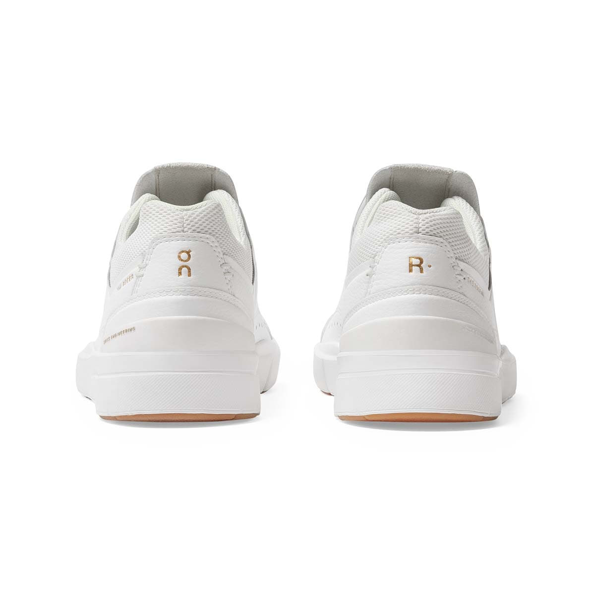 Women's sneakers and shoes On W The Roger Centre Court White/ Gum