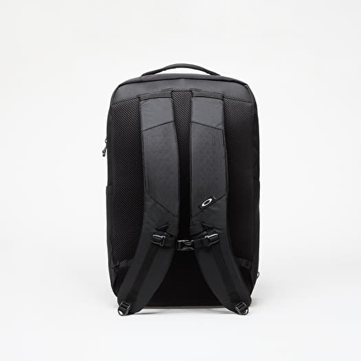 Zaini Oakley Essential Backpack Blackout Queens