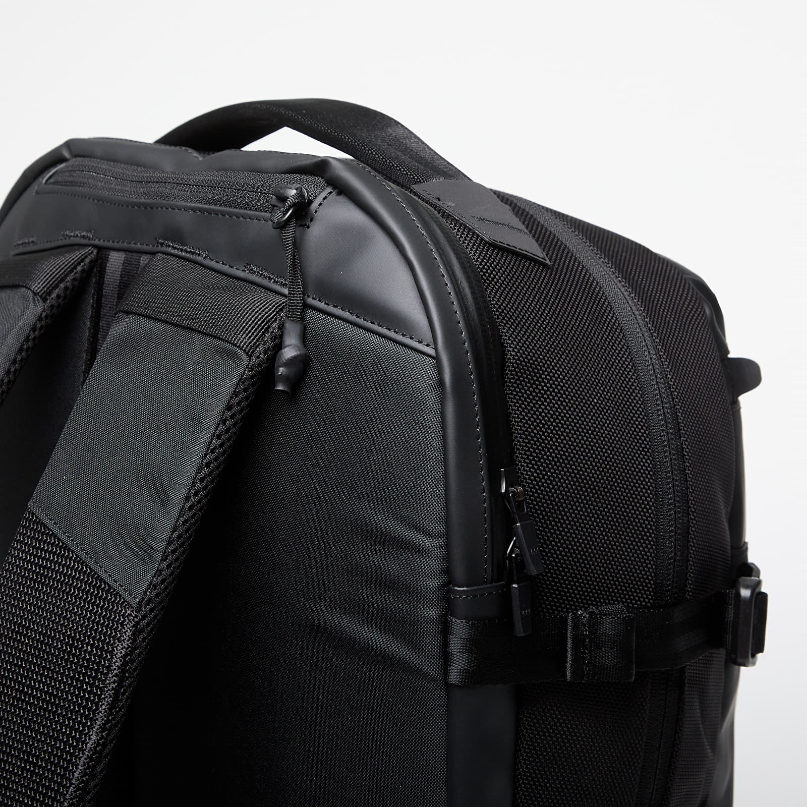 Backpacks Oakley Urban Work Backpack Blackout