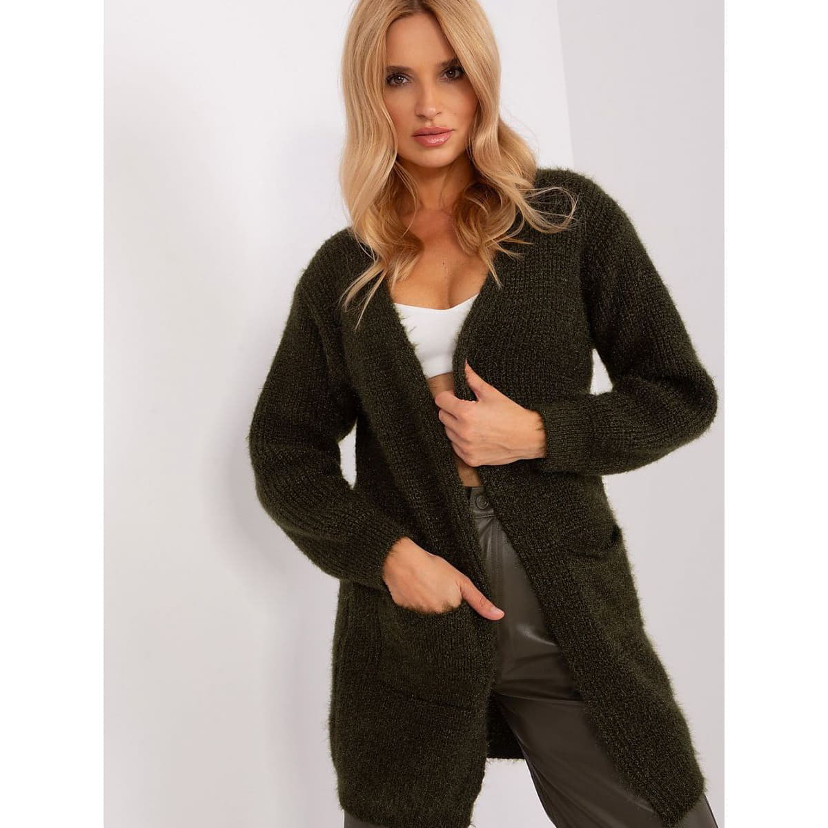 Pulover Italy Moda model 187464 Green