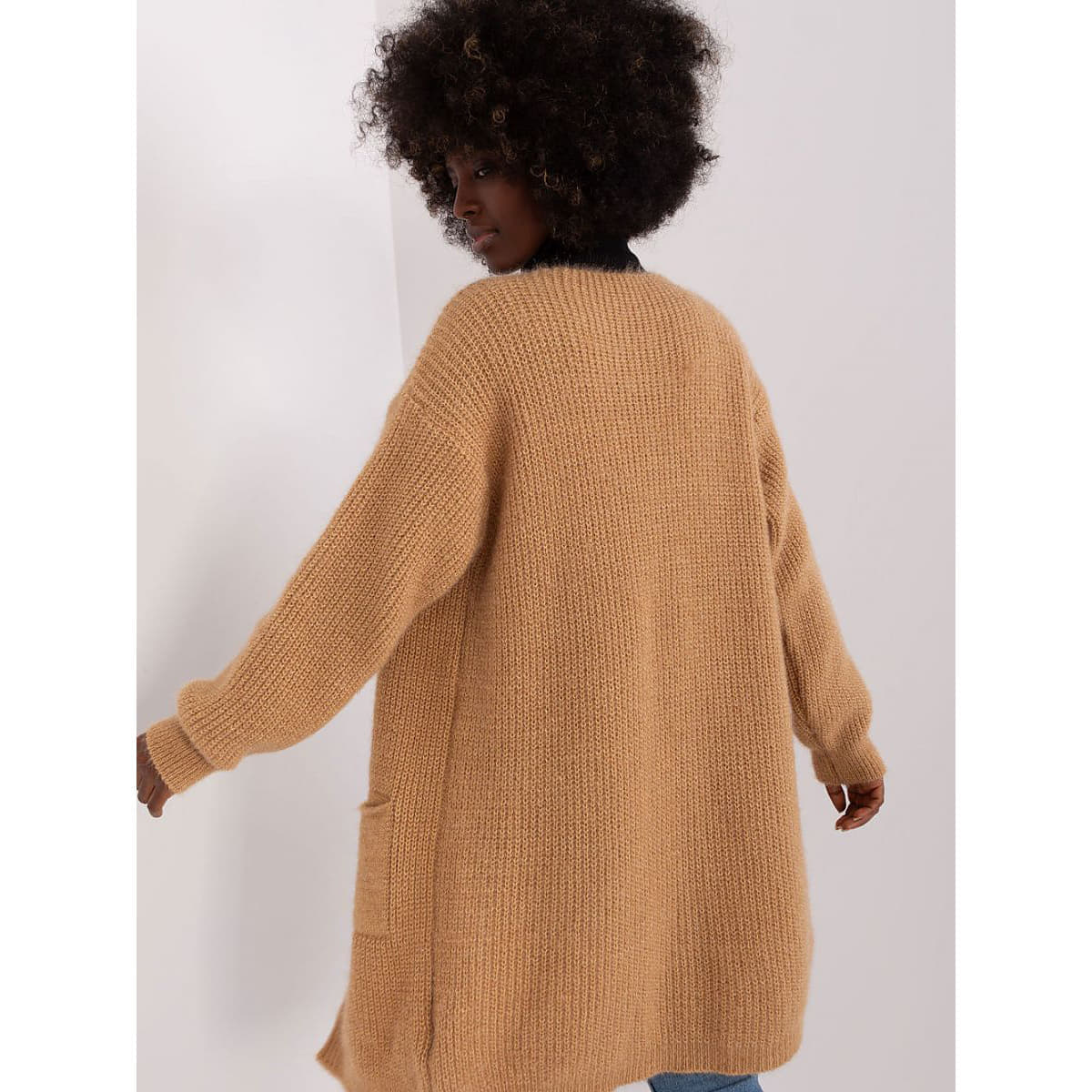 Pulover Italy Moda model 187468 Brown