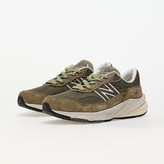 New balance 990 braun deals