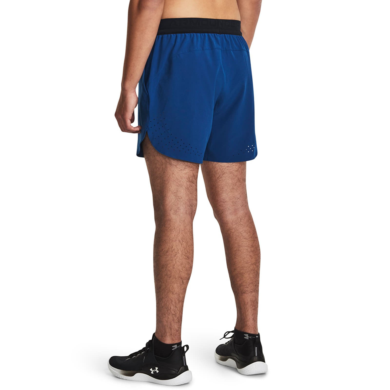 Shortsid Under Armour Peak Woven Shorts Varsity Blue