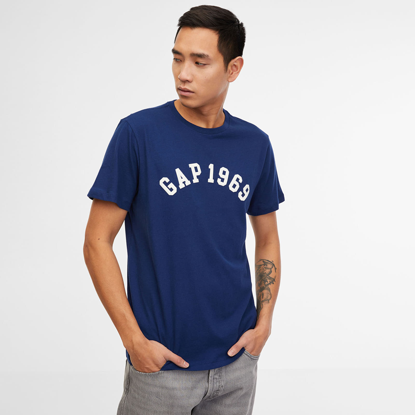 T-shirts GAP Logo Tee Pangea Blue