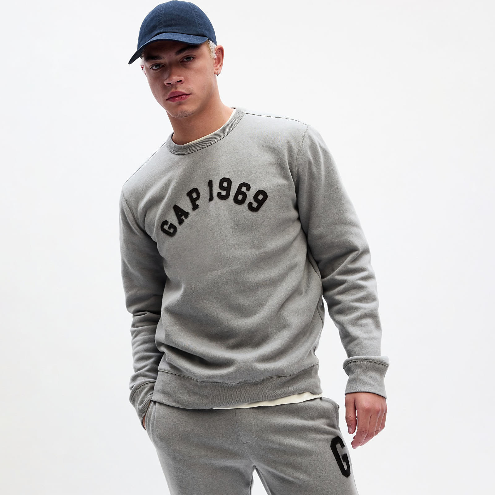 Hanorac GAP Crewneck Logo Sweatshirt Pilot Grey