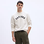 GAP Crewneck Logo Sweatshirt Carls Stone