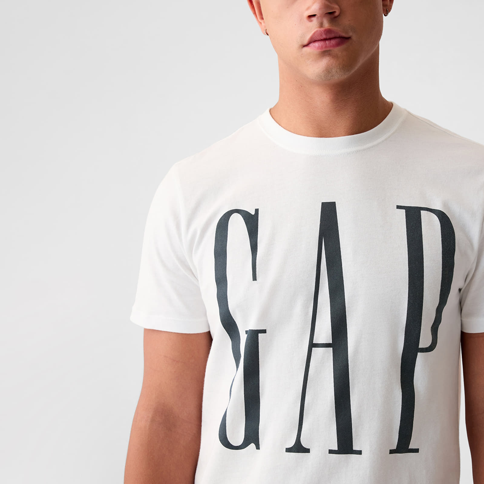 T-Shirts GAP Logo Tee White V2 Global
