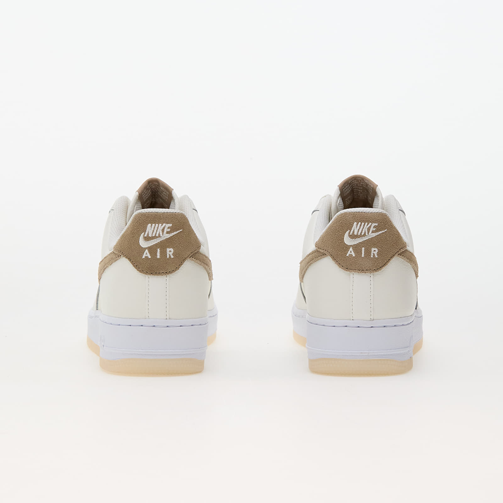 Zapatillas Hombre Nike Air Force 1 '07 Lv8 Sail/ Khaki-Coconut/ Milk-White