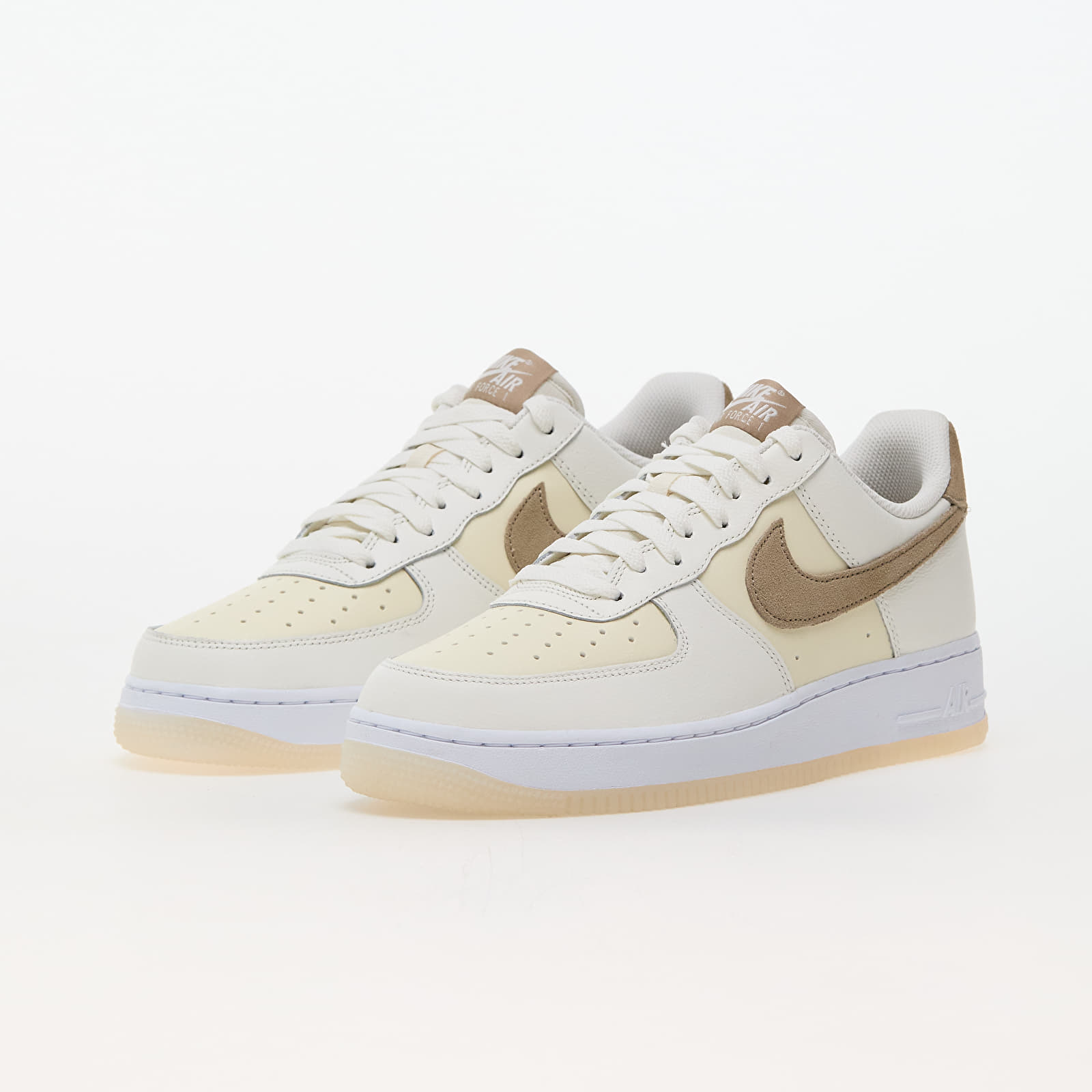 Air force 1 07 lv8 utility khaki top