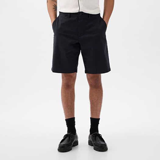 Gap 7 inch shorts deals