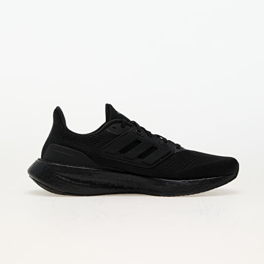 Men s sneakers and shoes adidas Pureboost 23 Core Black Core Black Carbon Queens