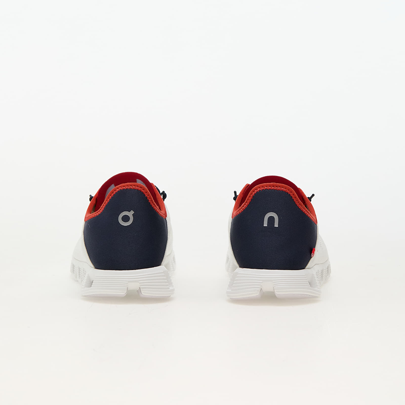 Încălțăminte și sneakerși pentru bărbați On M Cloud 5 Coast Ivory/ Ink