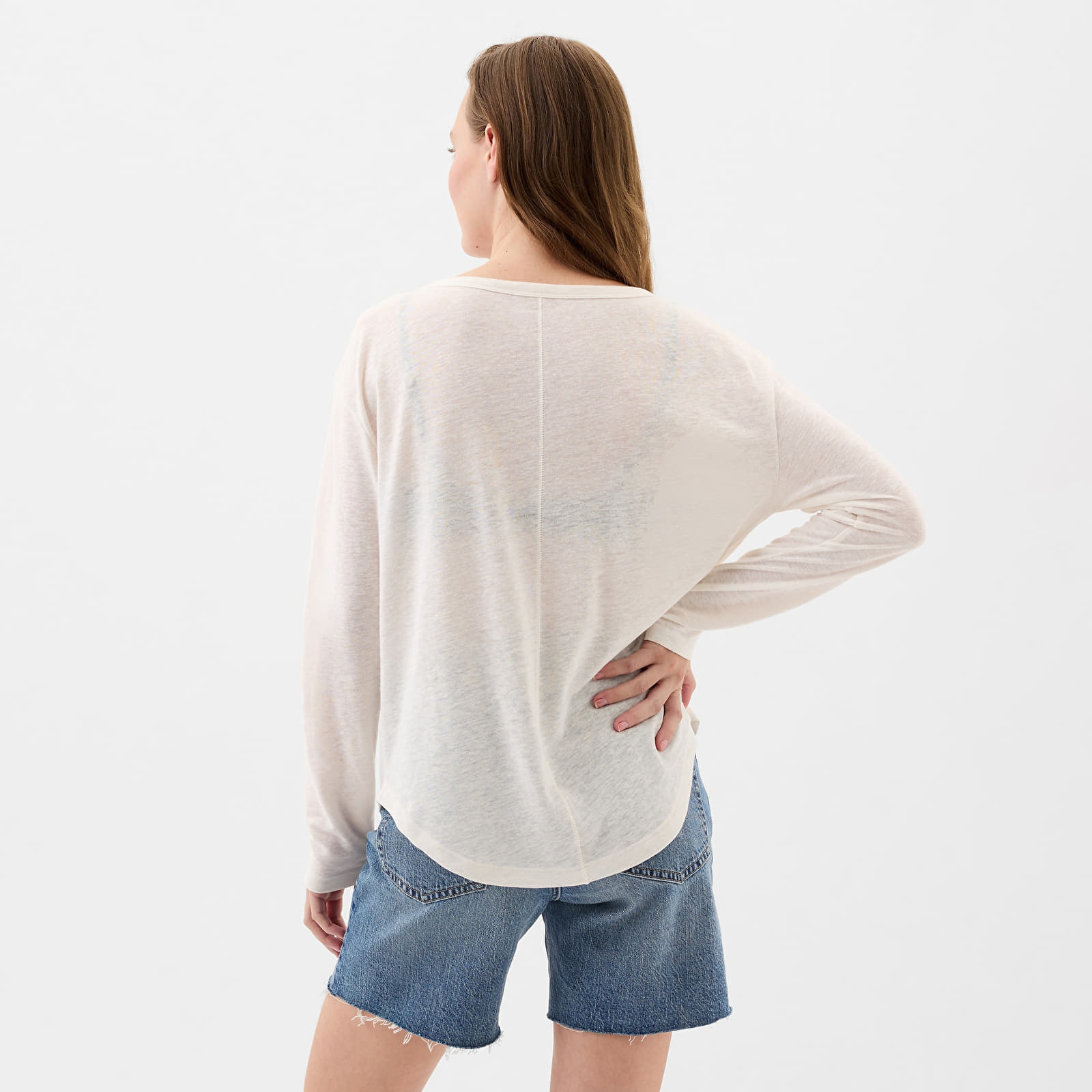Dames tank tops GAP Longsleeve Linen Blend Boatneck Top Optic White