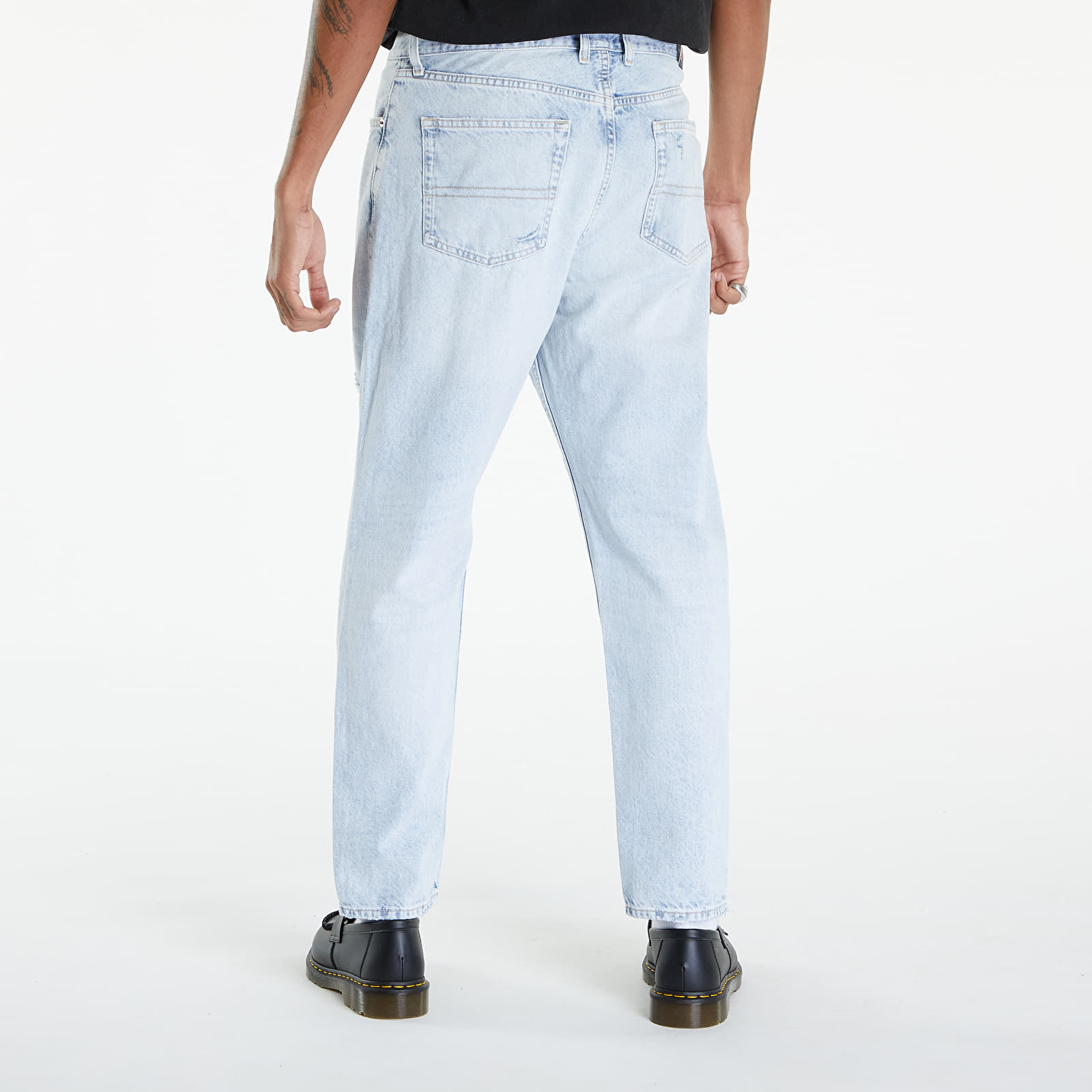 Džíny Tommy Jeans Isaac Relaxed Tapered Archive Jeans Denim Light