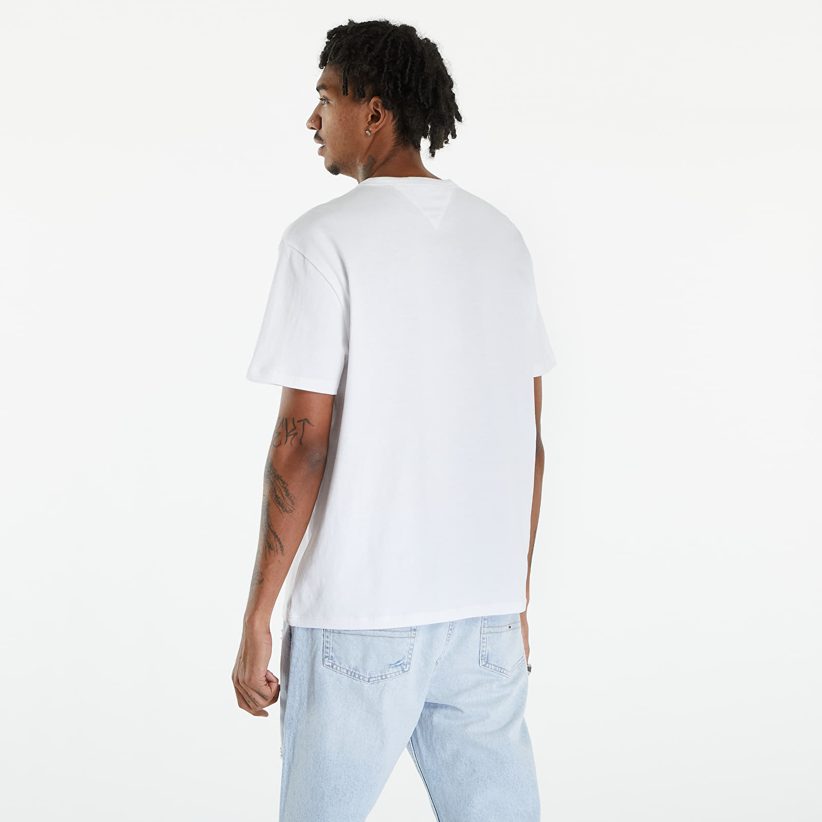 Koszulki Tommy Jeans Regular Badge Tee White