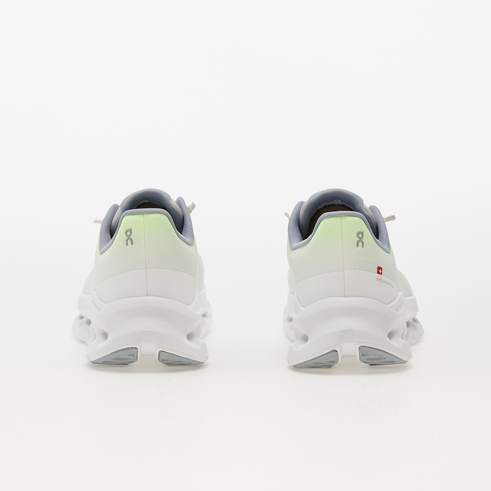 Men's sneakers and shoes On M Cloudtilt Lime/ Ivory