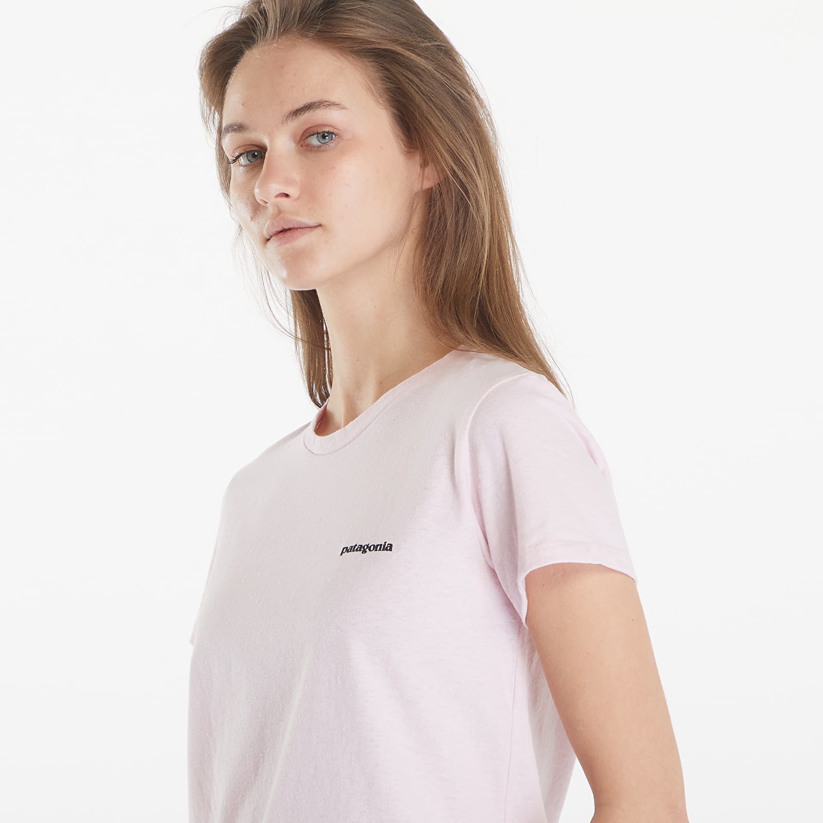 T-shirts Patagonia W's P-6 Logo Responsibili-Tee Whisker Pink