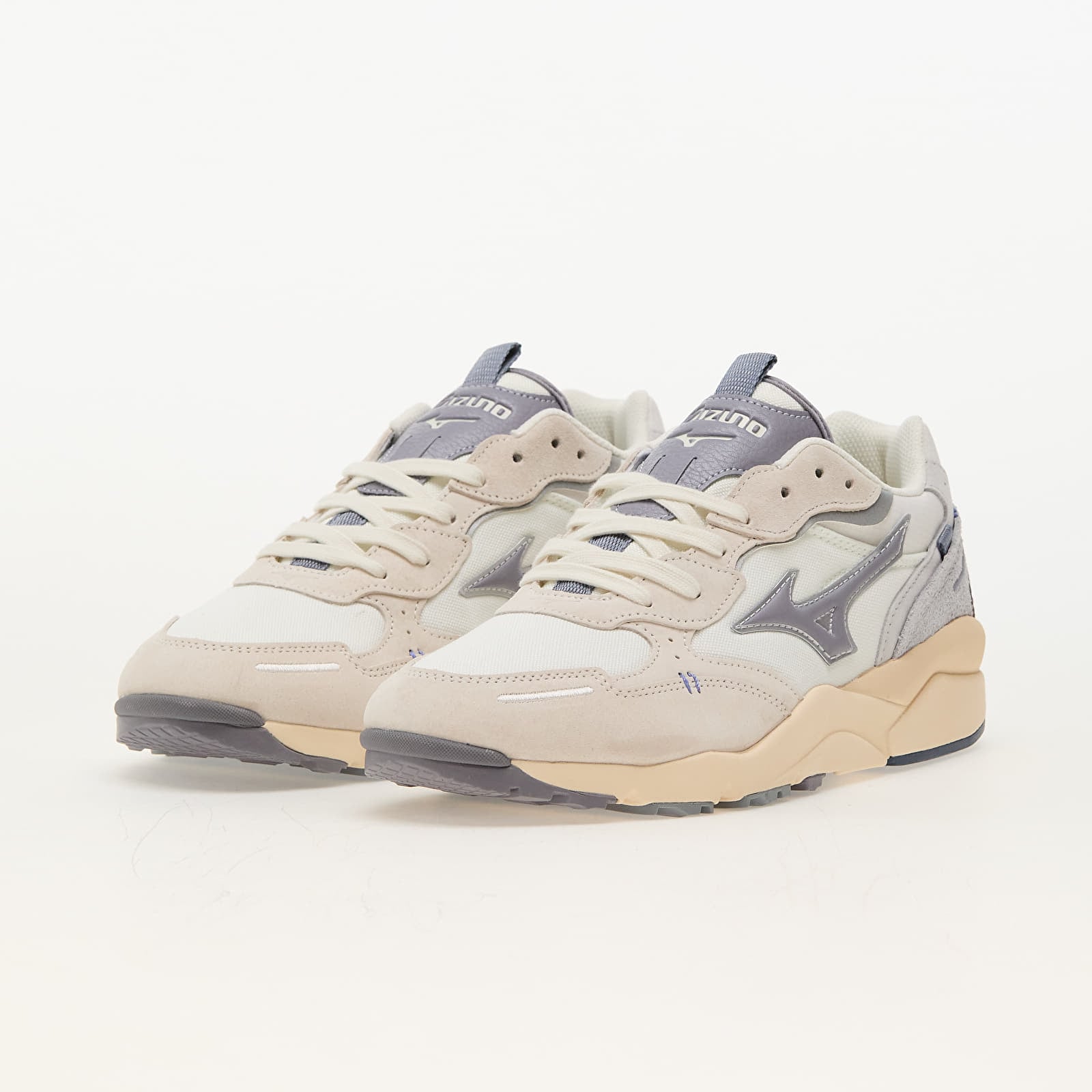 Men's sneakers and shoes Mizuno Sky Meda β White Sand/ Quicksilver/ Snow White