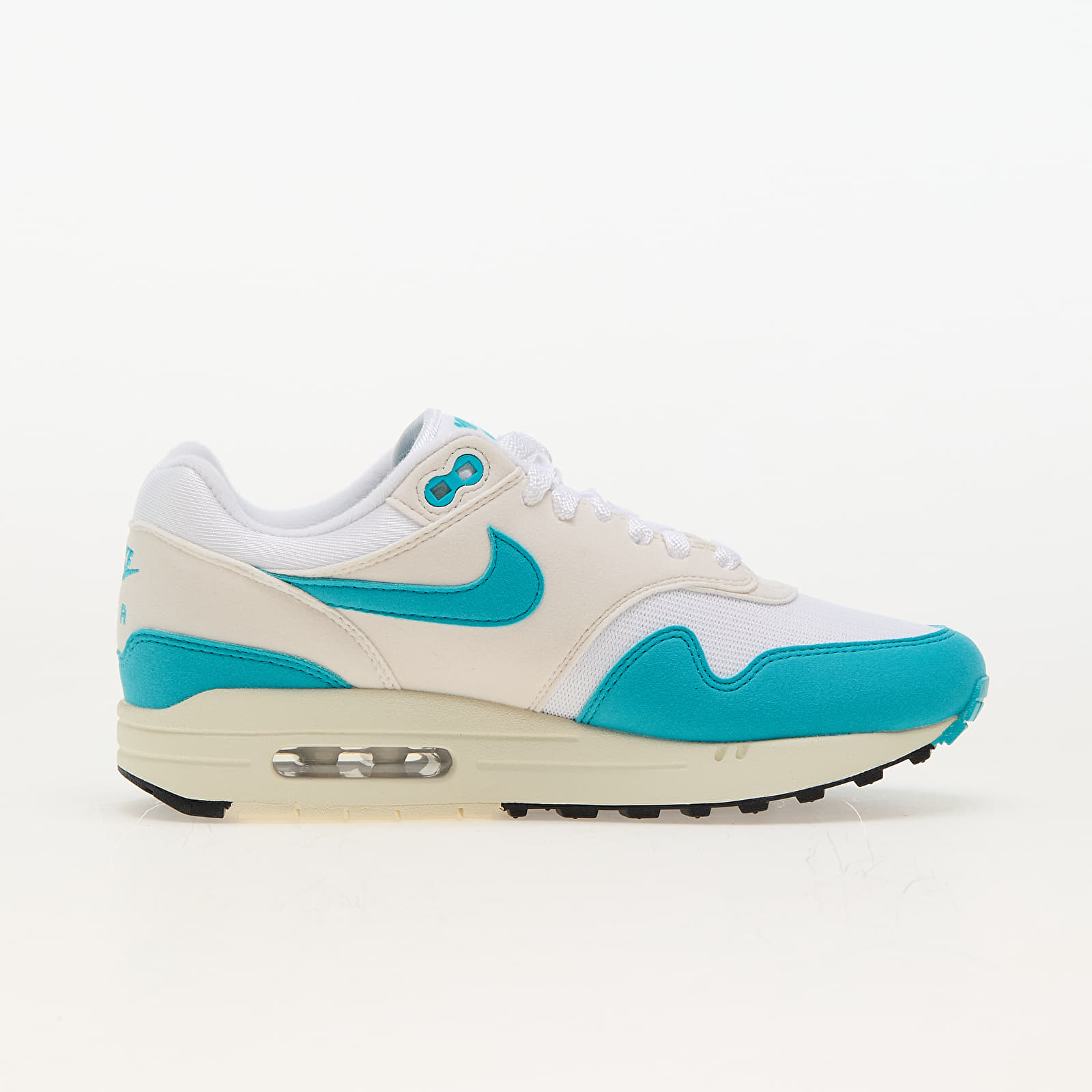 Sneakers och skor för kvinnor Nike W Air Max 1 White/ Dusty Cactus-Phantom-Coconut Milk