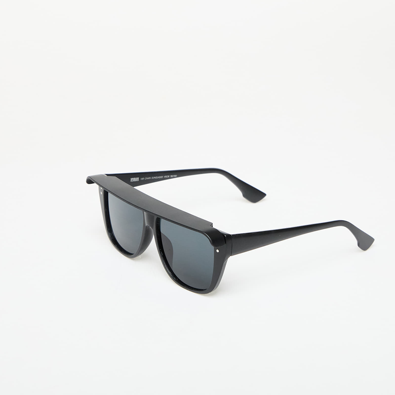 Ochelari de soare Urban Classics 108 Chain Sunglasses Visor černé - 1 | YEO